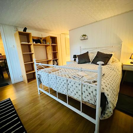 Chambre En Rez De Jardin Gland Zewnętrze zdjęcie