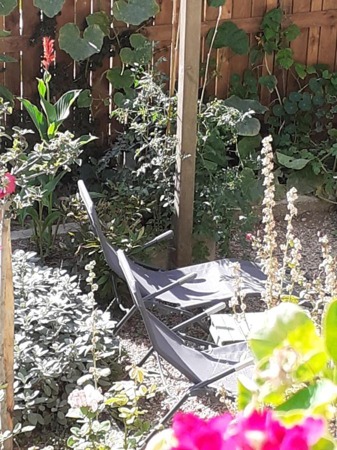 Chambre En Rez De Jardin Gland Zewnętrze zdjęcie